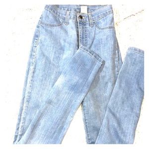 High waisted skinny jean